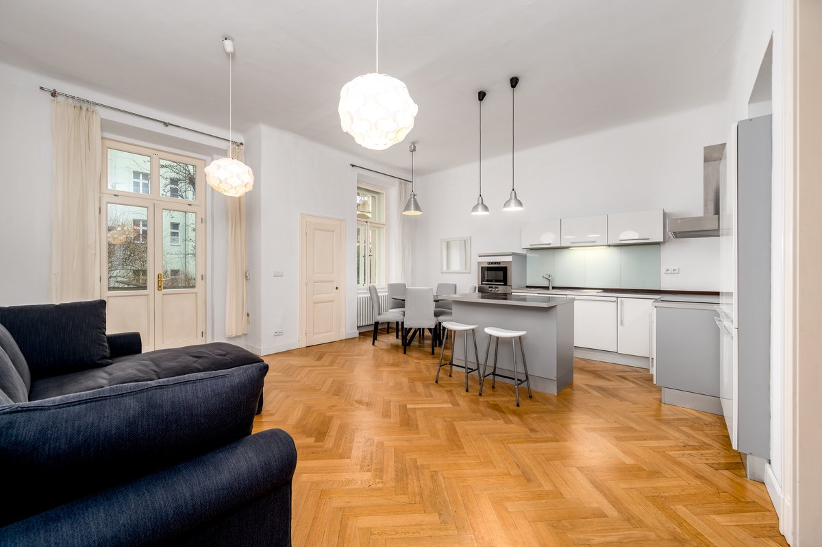 Pronájem 3KK 90 m² se zahradou, v žádané lokalitě Prahy 7, u parku Stromovka