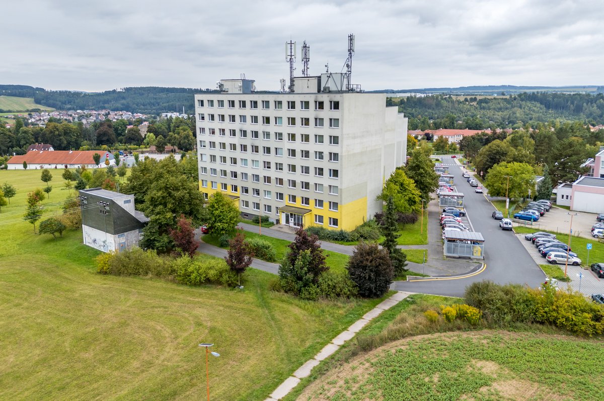 Prodej byt 3+1 72 m2, panel v OV + lodžie a sklep, Na Poříčí, Zruč nad Sázavou