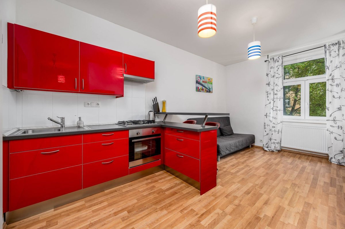 	Prodej bytu 2KK 45 m², 2. NP cihlového domu Vosmíkových 32, P 8-Libeň