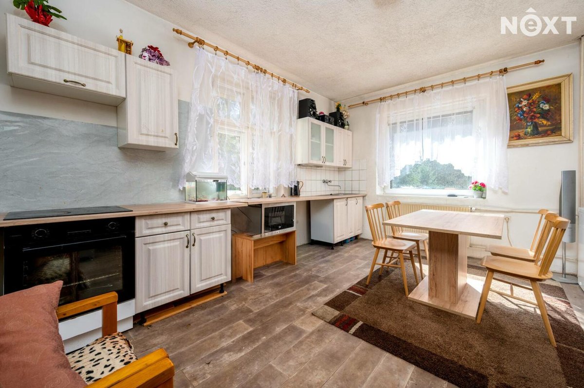 Prodej rodinného domu, 258 m²